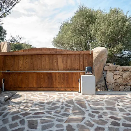 Villa Cobalt By Klodge *